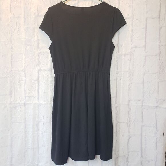 ALYA Cap Sleeve Popover Floral Embroidered Dress - Picture 9 of 9